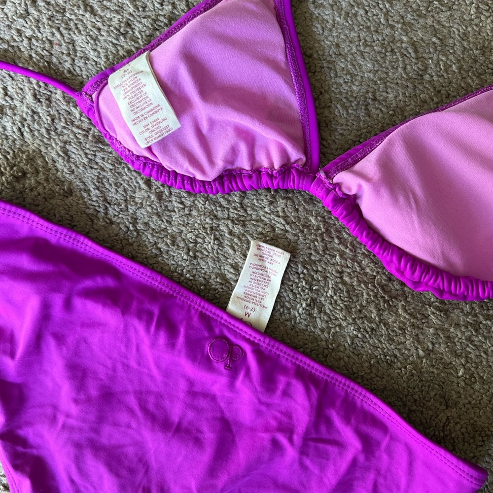 Bikini Set - Picture 3 of 3